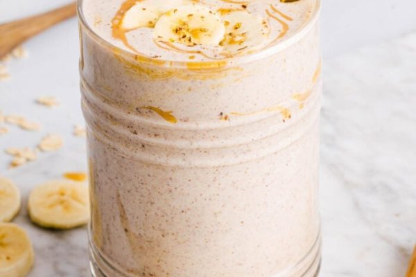 Healthy Banana Oat Breakfast Smoothie